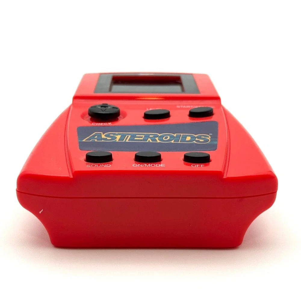 Asteroids‎ Handheld Electronic Game MGA Entertainment Vintage 2001 Tested